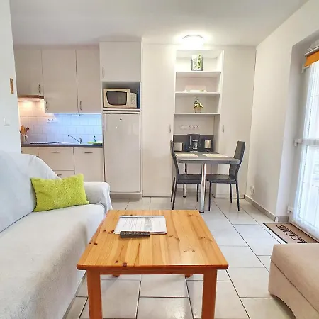 Krisztian Apartmanhaz *