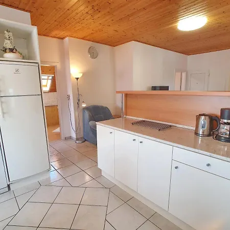 Krisztian Apartmanhaz Lägenhet