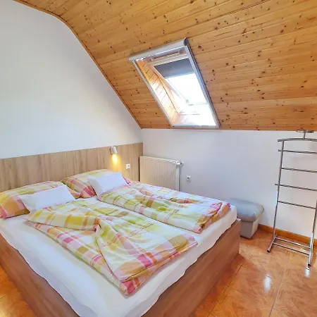 Krisztian Apartmanhaz