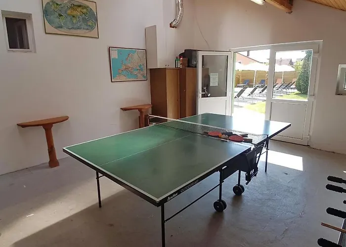 Krisztian Apartmanhaz דירה